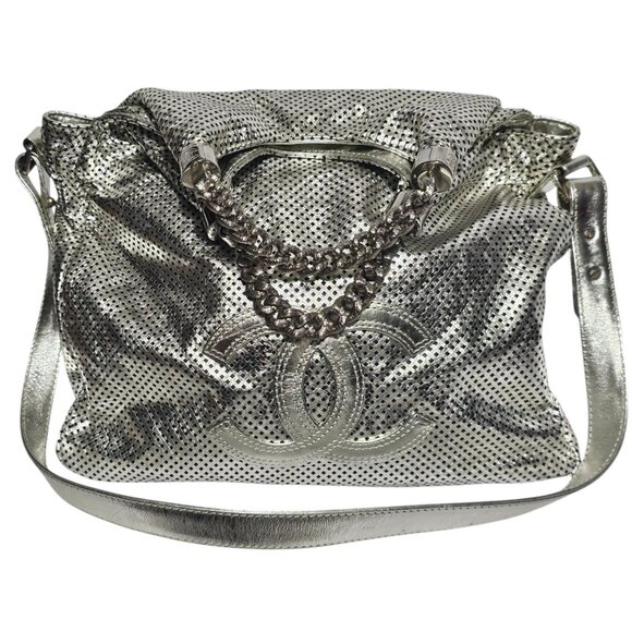 CHANEL Metallic Shoulder Perforated Medium Rodeo Drive Tote Silver 2 Way Bag CC - Picture 1 of 16